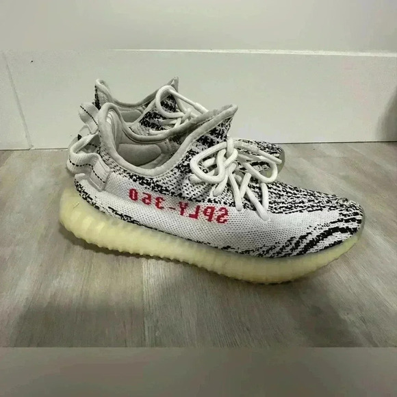 Adidas Yeezy Boost 350 V2 Zebra Size 6.5 - Picture 7 of 8